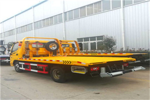 商州附近拖车救援搭电